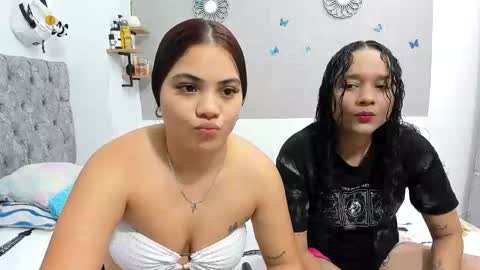Snapshot of nay_and_aleja chatting on September 10, 2025, 3:28 am nay_and_aleja online show from September 10, 2025, 3:28 am