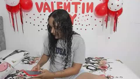 Snapshot of nay_and_aleja chatting on February 14, 2026, 4:09 am nay_and_aleja online show from February 14, 2026, 4:09 am