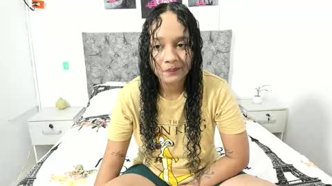 Snapshot of nay_and_aleja chatting on March 17, 2026, 3:44 am nay_and_aleja online show from March 17, 2026, 3:44 am