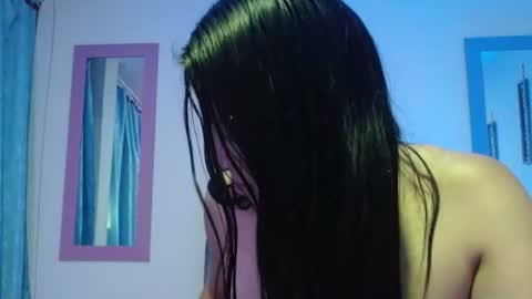 naya_10 online show from June 26, 2026, 6:34 pm