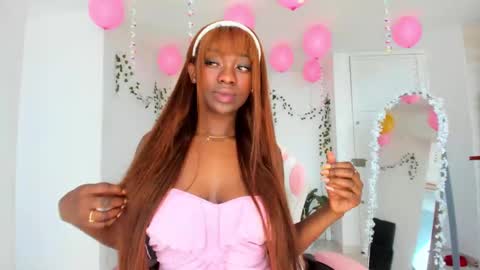 Snapshot of nayah_williams chatting on February 20, 2025, 3:19 pm Nayah Williams - OnlyFans online show from February 20, 2025, 3:19 pm