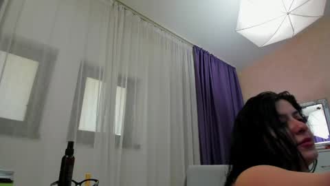 Eliza online show from May 4, 2026, 10:22 am