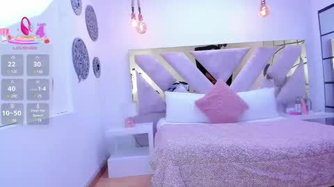 Snapshot of nayara_macherano chatting on March 6, 2025, 9:25 am nayara_macherano online show from March 6, 2025, 9:25 am