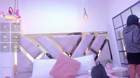 Snapshot of nayara_macherano chatting on March 9, 2025, 3:43 am nayara_macherano online show from March 9, 2025, 3:43 am