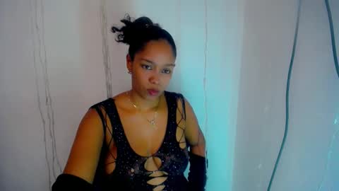 nayeisi_nicol online show from September 10, 2025, 8:42 pm