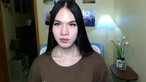 Nayika Huge online show from December 27, 2024, 8:24 am