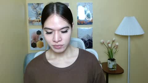Nayika Huge online show from January 12, 2025, 9:51 am
