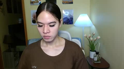 Nayika Huge online show from January 16, 2025, 6:46 am