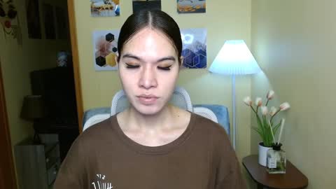 Nayika Huge online show from January 20, 2025, 7:58 am