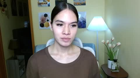 Nayika Huge online show from January 20, 2025, 11:02 am