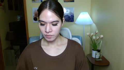 Nayika Huge online show from January 26, 2025, 12:01 pm