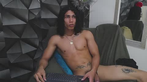 Snapshot of nazper_ chatting on December 15, 2024, 7:21 pm Nazper online show from December 15, 2024, 7:21 pm