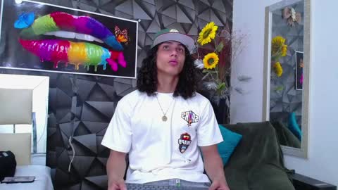 Snapshot of nazper_ chatting on January 12, 2025, 4:29 pm Nazper online show from January 12, 2025, 4:29 pm