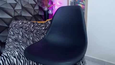 Snapshot of nazper_ chatting on February 27, 2025, 2:21 am Nazper online show from February 27, 2025, 2:21 am