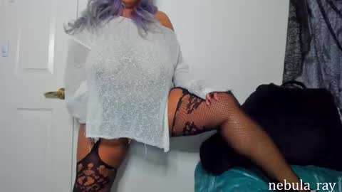 Nebula Ray online show from November 25, 2025, 2:28 pm