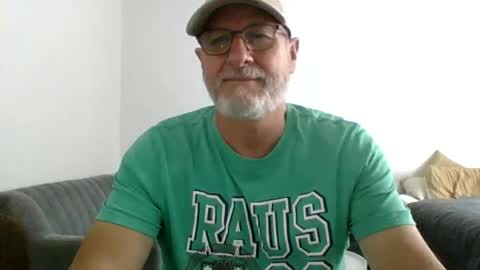 neckdown12 online show from February 6, 2026, 10:02 pm