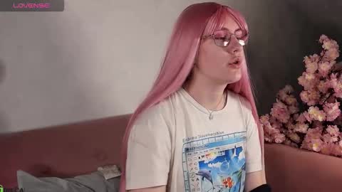 Nedzumi online show from December 20, 2025, 12:51 am