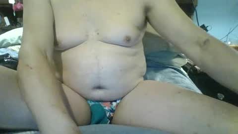 Snapshot of needdaddysgirls chatting on March 5, 2025, 7:17 pm needdaddysgirls online show from March 5, 2025, 7:17 pm