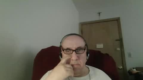 Tom online show from May 19, 2026, 11:11 pm