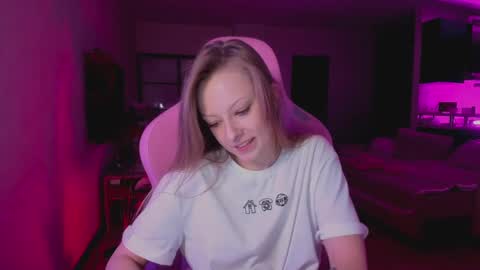 m a r i a online show from March 4, 2025, 11:00 pm