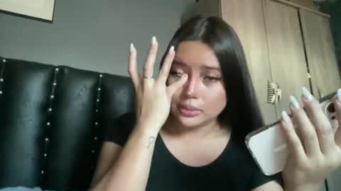 karla online show from April 24, 2026, 3:20 am