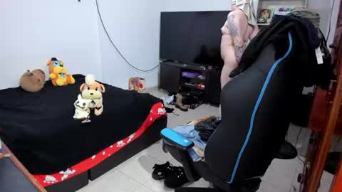 Geek Nicole    im Neeko UwU online show from July 23, 2026, 12:36 pm