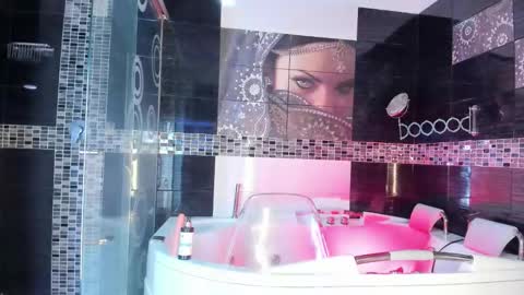 Snapshot of nefera_nox chatting on September 27, 2025, 6:51 am nefera_nox online show from September 27, 2025, 6:51 am