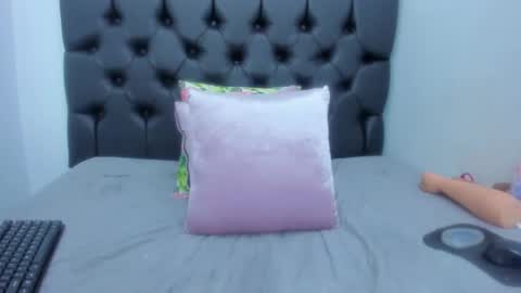 neferet_opal online show from December 27, 2024, 2:36 am