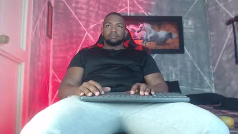 negritomeloso_k18 online show from December 22, 2025, 2:03 pm