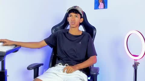 neitan online show from June 4, 2026, 1:39 pm
