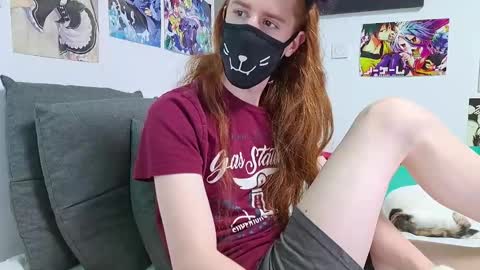 Snapshot of neko_nyaaa chatting on September 20, 2025, 2:07 pm Neko online show from September 20, 2025, 2:07 pm