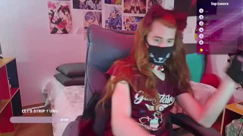 Snapshot of neko_nyaaa chatting on February 18, 2026, 7:32 pm Neko online show from February 18, 2026, 7:32 pm