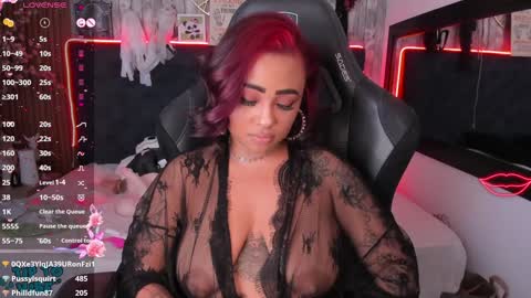 Snapshot of nekomisaki chatting on January 31, 2025, 11:13 pm Miah online show from January 31, 2025, 11:13 pm