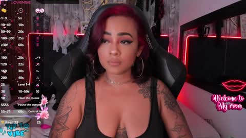 Snapshot of nekomisaki chatting on February 1, 2025, 3:39 pm Miah online show from February 1, 2025, 3:39 pm