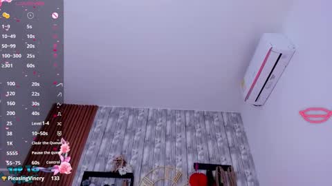 Snapshot of nekomisaki chatting on February 25, 2025, 3:05 pm Miah online show from February 25, 2025, 3:05 pm