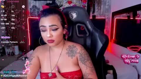 Snapshot of nekomisaki chatting on March 1, 2025, 4:22 pm Miah online show from March 1, 2025, 4:22 pm