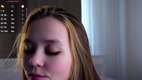 Lana online show from January 22, 2025, 7:35 am