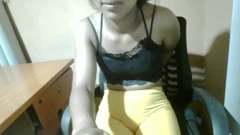 Snapshot of nelia_84 chatting on April 26, 2026, 2:15 pm nelia_84 online show from April 26, 2026, 2:15 pm