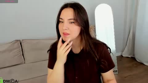 Snapshot of nelie_evans chatting on June 27, 2026, 12:59 am nelie_evans online show from June 27, 2026, 12:59 am