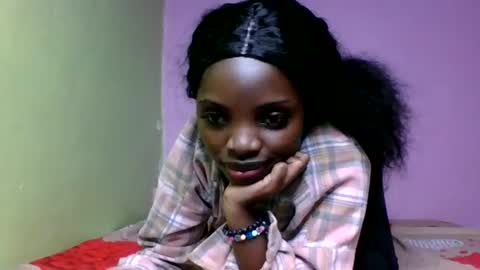 Snapshot of nelly_ebony5 chatting on June 19, 2026, 1:21 am nelly_ebony5 online show from June 19, 2026, 1:21 am