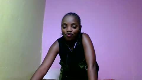 Snapshot of nelly_ebony5 chatting on June 26, 2026, 12:20 pm nelly_ebony5 online show from June 26, 2026, 12:20 pm