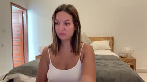 Snapshot of nellyfischer chatting on September 24, 2025, 1:31 am Nelly online show from September 24, 2025, 1:31 am