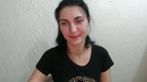 Nensy online show from December 7, 2024, 1:25 am