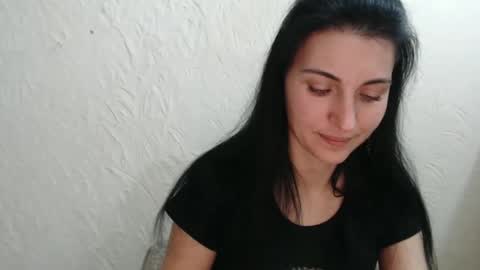 Nensy online show from December 10, 2024, 3:22 pm
