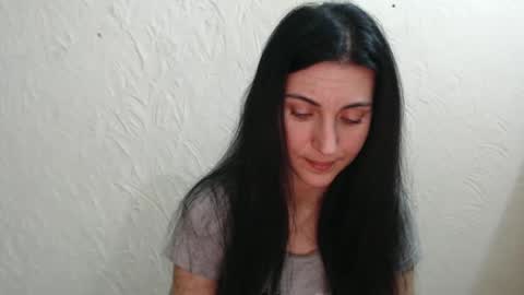 Nensy online show from December 20, 2024, 8:23 pm