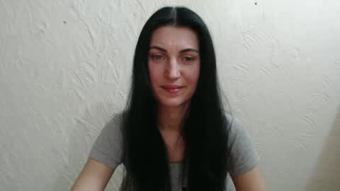 Nensy online show from January 10, 2025, 8:48 pm