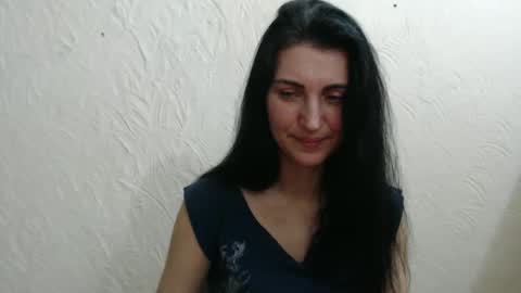 Nensy online show from January 25, 2025, 10:28 pm