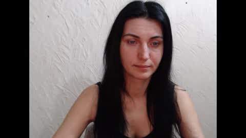 Nensy online show from February 8, 2025, 8:32 pm