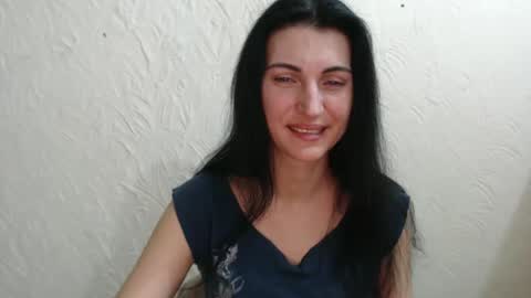 Nensy online show from February 14, 2025, 9:21 pm