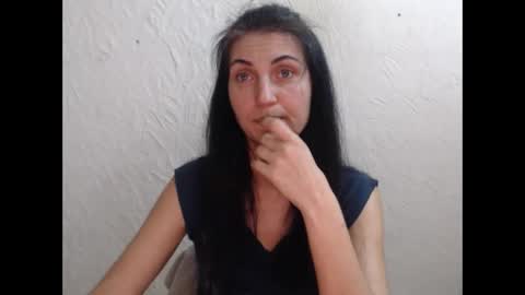 Snapshot of nensyfay_ chatting on October 27, 2025, 2:21 pm Nensy online show from October 27, 2025, 2:21 pm